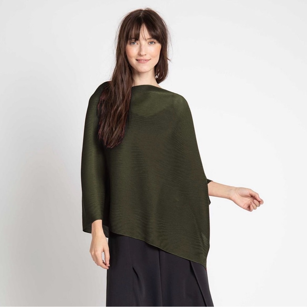 Ruti Noelle Pleated Shawl - Olive